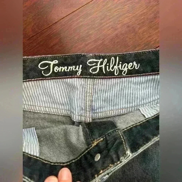 Tommy Hilfiger Women’s Jean Mini Skirt Denim Size 2 - Picture 5 of 6